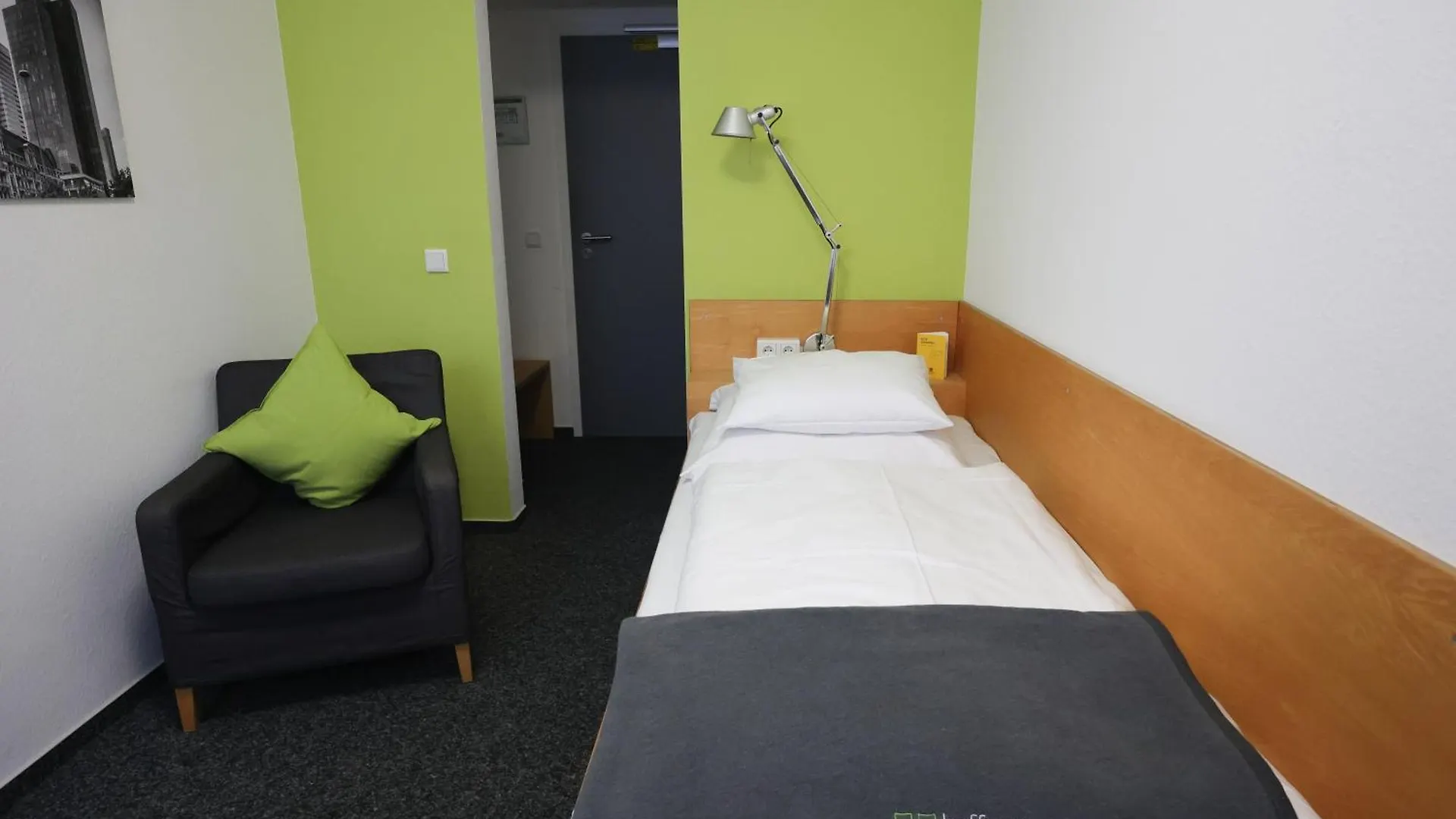 Hoffmanns Höfe Frankfurt am Main 3*,  Tyskland